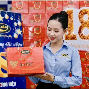 HỘP GẠO ST25 CAO CẤP 2KG; 4KG VÀ 5KG